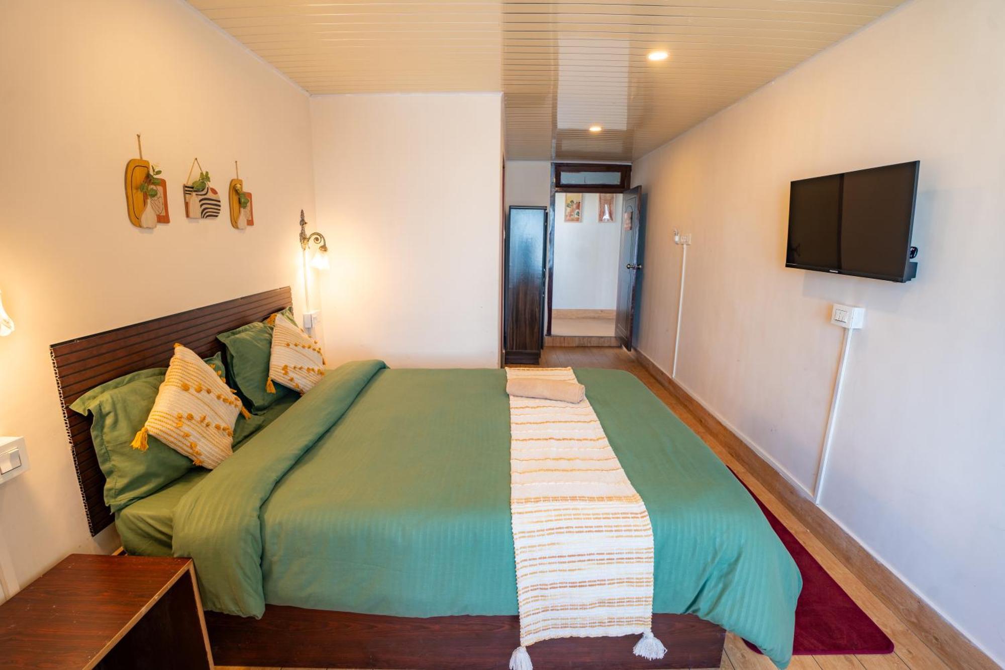 Monratino Himadrie -2 Mins Walk From Mall Road - All Rooms Have Kanchenjunga Mountain View Дарджилинг Экстерьер фото